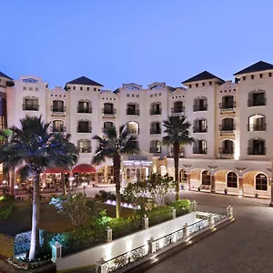 كراون بلازا الواحة **** الرياض